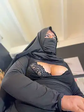 Qamar_Khalifa Chat XXX in diretta