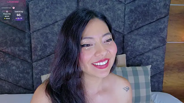 AnnieRouse__ Adlı Modelin Canlı XXX Sohbeti