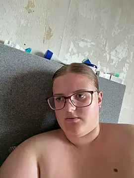 CurvyPaar2: онлайн-секс-чат