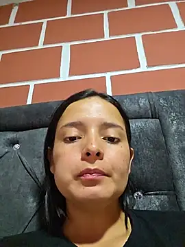 Mia_jhoonson's Live XXX Chat