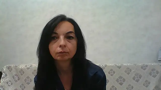 Chereshnyaa's Live XXX Chat