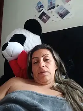 maynor_1998 Adlı Modelin Canlı XXX Sohbeti
