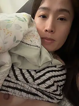 saozi666 网络视讯表演