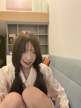 YY-1-1-1 – Live XXX-chat