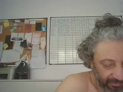 Chatroom XXX en direct de Petebulimia