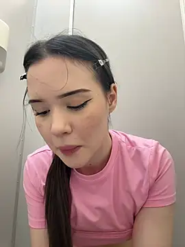 Онлайн чат XXX kitty_sixseven