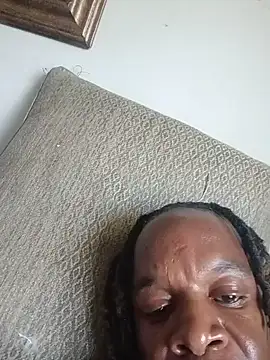 Daddy21BigD webcam show