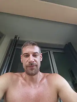 Lambe91 Chat XXX live