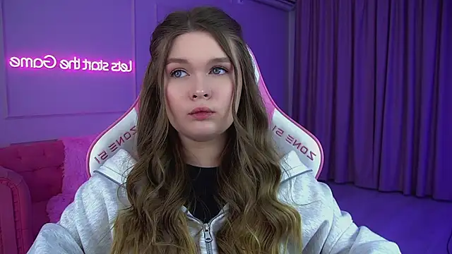 Chat +18 de CrystalLyons ao vivo