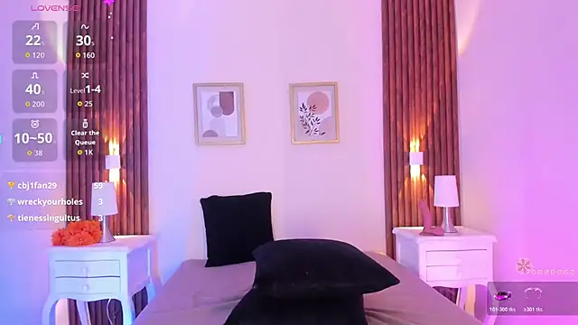 Chloebrunnie élő XXX-chatje