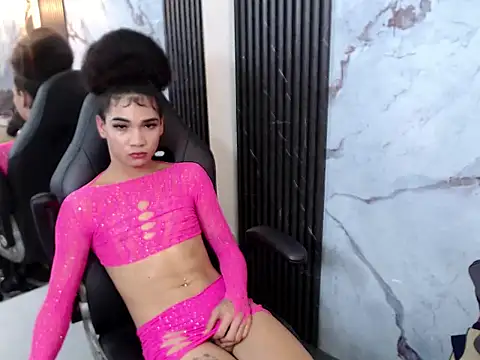 Harineff Live XXX-Chat
