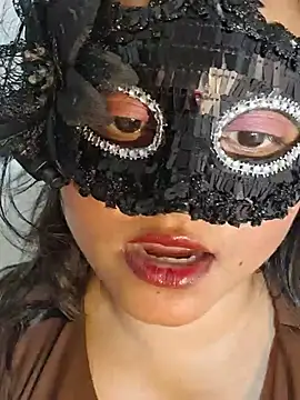 ARYAN_RITIKA Adlı Modelin Canlı XXX Sohbeti