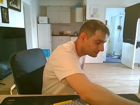 mihaimichael 라이브 XXX 채팅