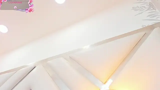 Chat +18 de ariannaruiz ao vivo