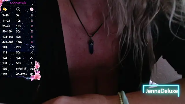 JennaDeluxe's Live XXX Chat