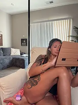 Chat XXX Live bossyroxy84