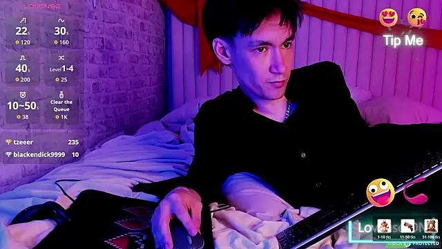 CalvinChapmanのライブXXXチャット