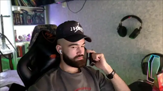 _Serious_Mann Live XXX chat