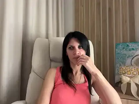 InjaAtHome Chat XXX in diretta
