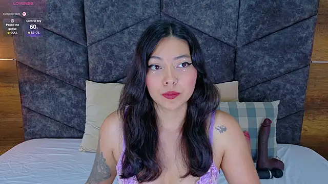 AnnieRouse__ 라이브 XXX 채팅