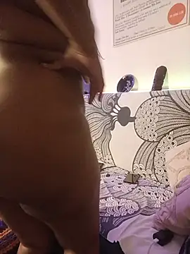 Chat +18 de MorenaVanilla ao vivo