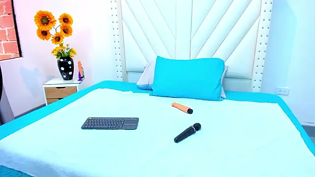 Živý XXX chat Paulynavera