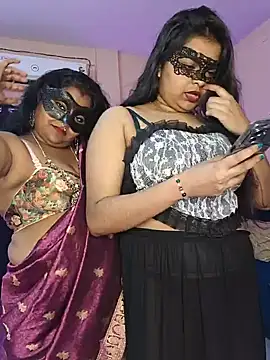 Naughty_Kayra live XXX chat