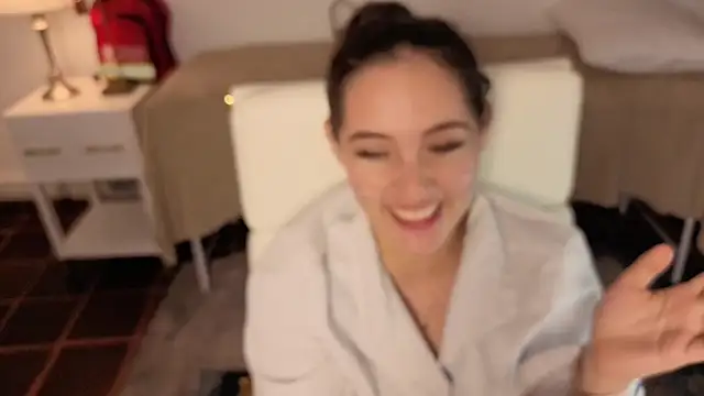 Živý XXX chat MegaanRouse_