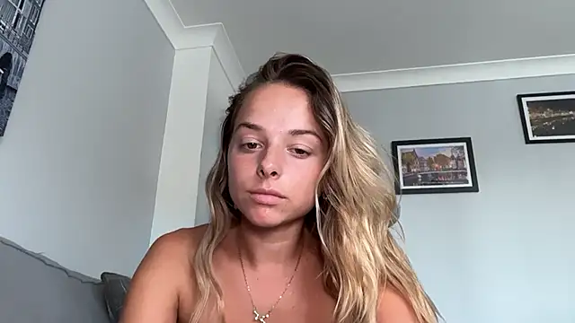 KayleeBella's Live XXX Chat