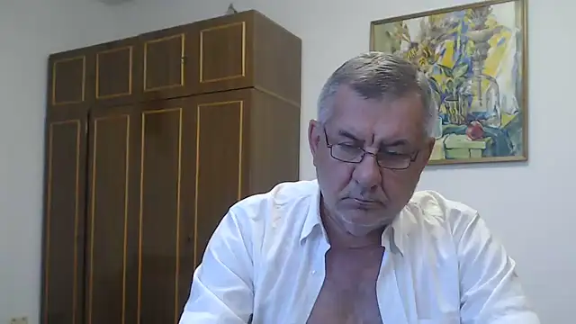 XXX chat uživo modela machomale3
