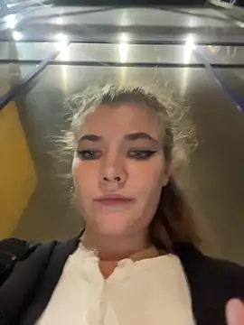 Živý XXX chat Holy_Tereza