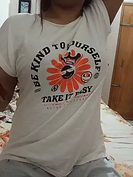 Tanha18 Obrolan Langsung XXX