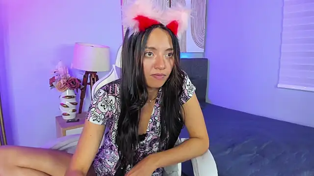 kiara_goldd Chat XXX live