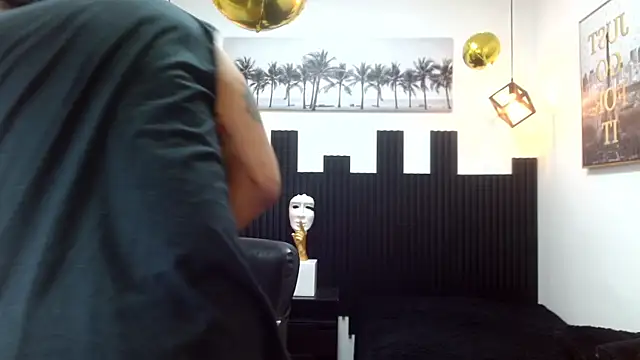 Онлайн чат XXX paul_cros