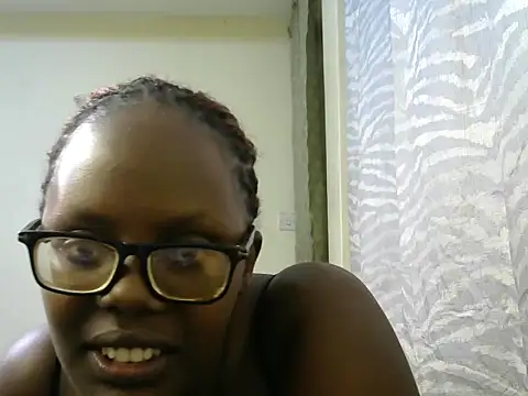 Horny_Larry Chat XXX in diretta