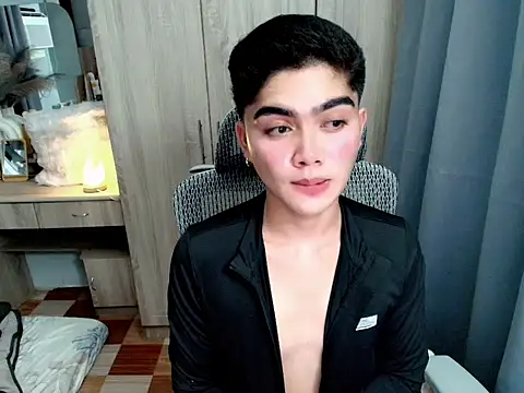 ItsKenny Chat XXX in diretta