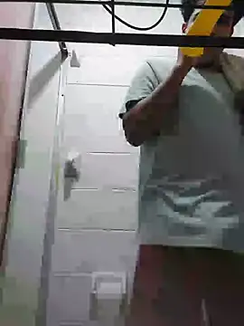 Eduardoo18cm's Live XXX Chat