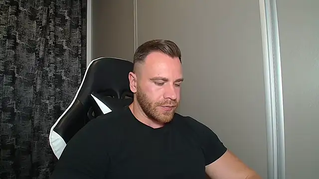 Thori92: απευθείας συνομιλία ΧΧΧ
