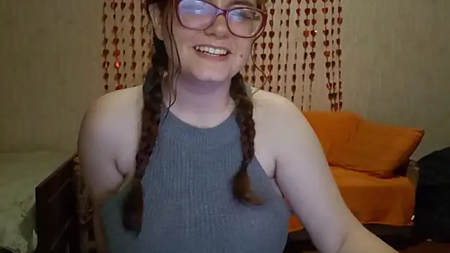 XXX chat uživo modela Miyabeee