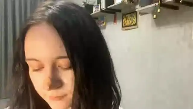 RukiyaLowland's Live XXX Chat