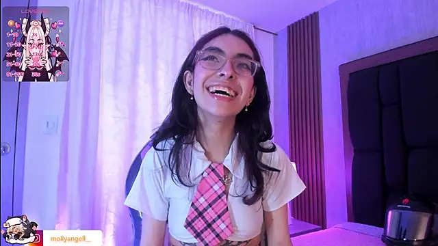 Molly_A XXX чат на живо