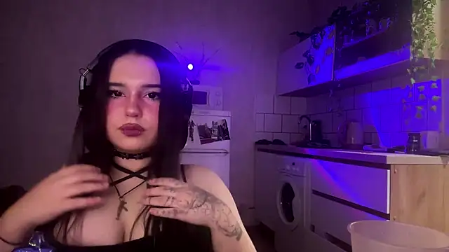 RoniYeepsie Live XXX-chat