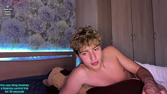 AlfredSweet Live XXX-Chat