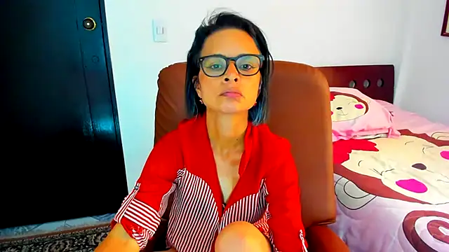 BrianaGarner's Live XXX Chat