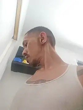 inc25cb@xh live XXX chat