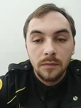 ooluchyferoo XXX чат на живо