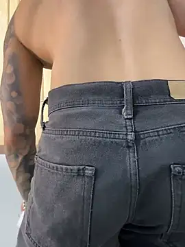 XXX chat uživo modela Alexander_ferre