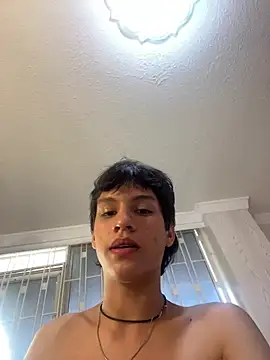 max_hunter1 লাইভ XXX চ্যাট
