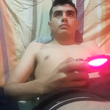 Ortiz3404's Live XXX Chat
