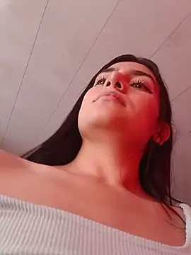 Sofiaa_Duque Adlı Modelin Canlı XXX Sohbeti